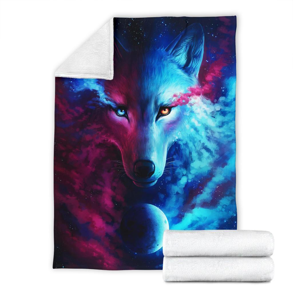 Best Seller Amazing Blue And Red Wolf Face Wolf Lover Fleece Blanket